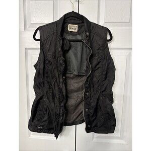 Converse One Star Lg‎ black Satin parachute Vest Snap Front